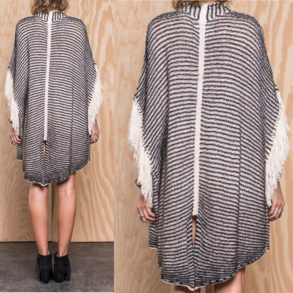 SWEATER CARDIGAN KIMONO - Picture 2 of 3